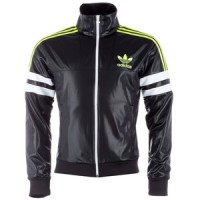 Bild von Super stylische Adidas Original Jacke M Chile 62 TT2