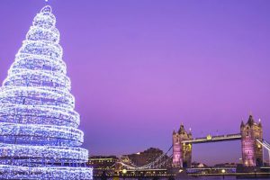Bild von Zum Weihnachtsshopping nach London: Wahnsinnige 80% Rabatt im 4* Mercure Kesington Hotel inkl. Flüge!