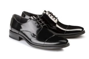Produktbild von Buffalo Herren-Schnürschuh in schwarz aus glänzendem Leder