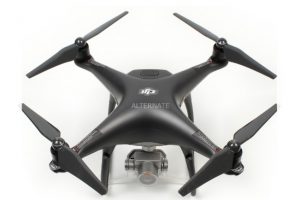 Bild von <b>ALTERNATE</b><br>DJI Phantom 4 Pro+</br>