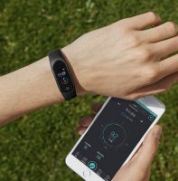 Bild von Fitness Tracker mit App nur 9,99€ + Gratisartikel