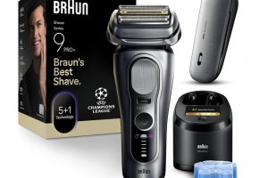 Bild von Braun Series 9 PRO+ Rasierer Herren Elektrisch, 5+1 Ultradünne Klingen, Rasierapparat mit 60 Min. Akku, Ladeetui, 6in1 SmartCare Center, Wet & Dry, Elektrorasierer, Made in Germany, 9677cce, Silber