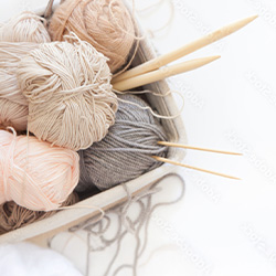 Bild von buttinette Wolle und Handarbeiten – Kreative Projekte mit Garn & Zubehör