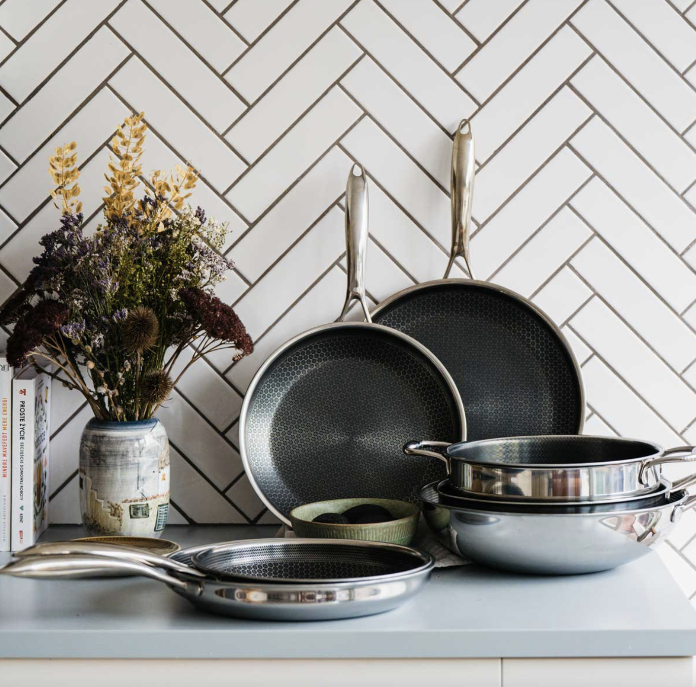 Bild von ONYX Cookware Bratpfanne: Warum diese Hybridpfanne in deine Küche gehört